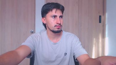 theo_collins webcam model stream image