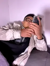 lixiaoshuai8 webcam stripchat model stream image