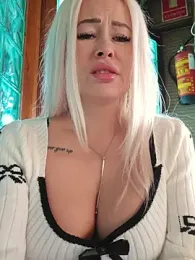MILFBARBY webcam model stream image