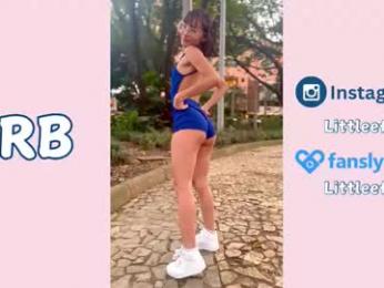 little_effy18_ webcam model stream image