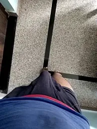 Hornyucum4me webcam model stream image