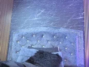 diosaa_golden webcam model stream image