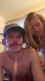 Chloeetjade25 webcam cam4 model stream image