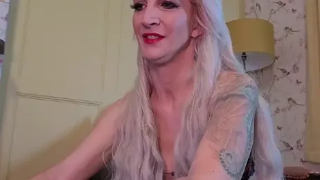 SereneXX webcam model stream image