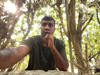 Black_Bull041988 webcam stripchat model stream image