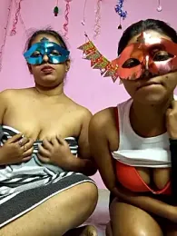 Wlid_HotCouple webcam model stream image