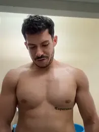 DARG_17 webcam model stream image