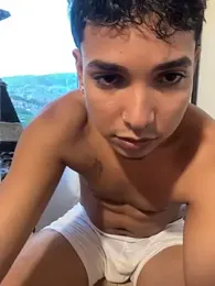 paulhot11 webcam model stream image