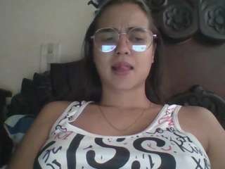 trianabell webcam model stream image