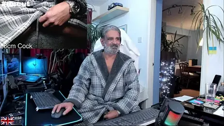 OnlineBossUK webcam model stream image