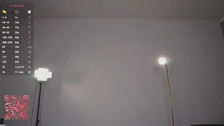 Lanenger webcam stripchat model stream image