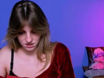 renesmee_sunset webcam model stream image