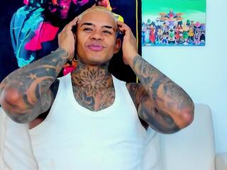 Jared Kushh webcam model stream image