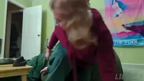 Linzy_19 webcam stripchat model stream image