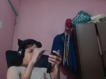 Kyoshi_19 webcam model stream image