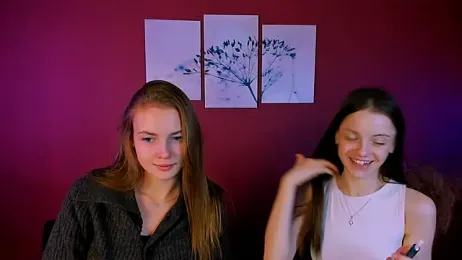 mia_starrr_ webcam model stream image