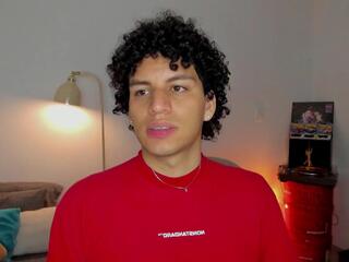 Natan Kade webcam model stream image