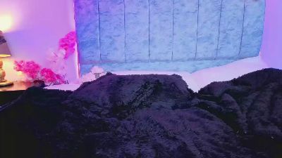 Lana_stone_ webcam model stream image