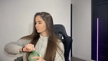 -KroshkaEnot- webcam model stream image