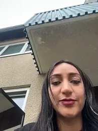 Ninabigtitied webcam model stream image