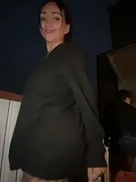 Ninabigtitied webcam model stream image