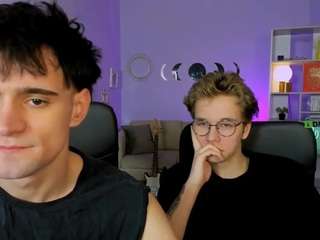 leon-lie webcam model stream image