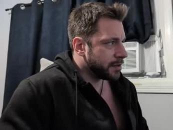 pizza_biceps webcam model stream image