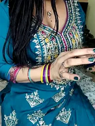 PRIYA_22 webcam stripchat model stream image