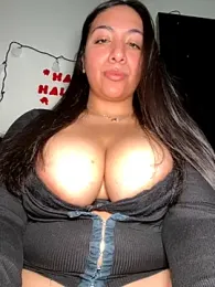 BustiBunny69 webcam stripchat model stream image