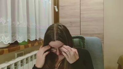 EllyHEARTx webcam model stream image