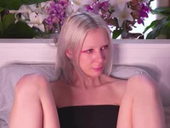 flexylover_ webcam model stream image