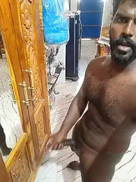 bigandhuge45 webcam model stream image