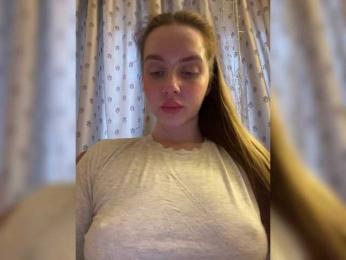 Kikilaky webcam bongacams model stream image