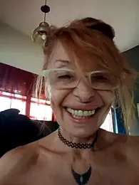 FrozenWaffle webcam stripchat model stream image