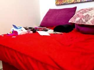 lindalovesexy webcam model stream image