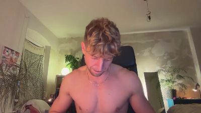 Heikhoe69 webcam model stream image