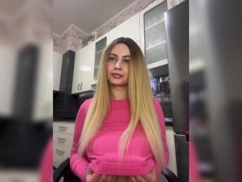 your_girlfriend webcam bongacams model stream image