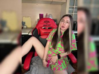 AloveA69 webcam model stream image