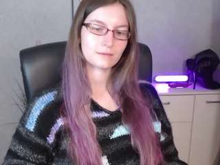 emmatease94 webcam model stream image