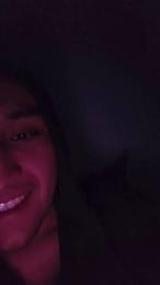 Venoz00 webcam model stream image