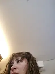 tata_sanz_ webcam model stream image