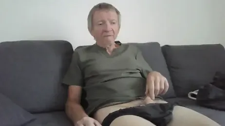 naturiste974 webcam stripchat model stream image