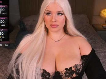 GoddessGlow webcam model stream image