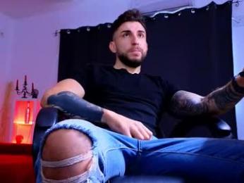 mightyaaron webcam model stream image