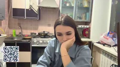 GussieMaag webcam model stream image