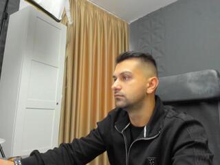 Bryce Reign webcam model stream image