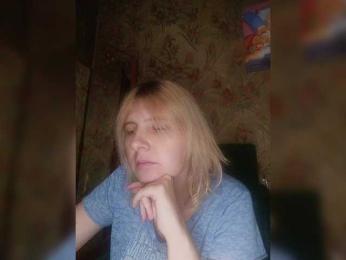 FlameHost webcam bongacams model stream image