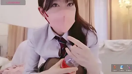 maii- webcam model stream image