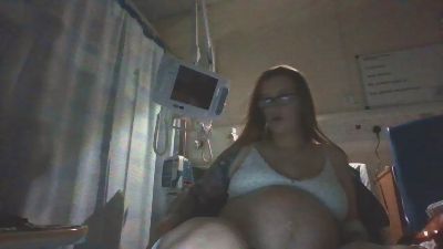 Bun_in_the_oven webcam model stream image