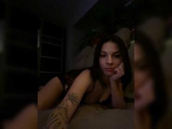 _DROCHI_ webcam model stream image